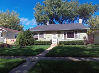 2212 20th St, Zion, IL 60099