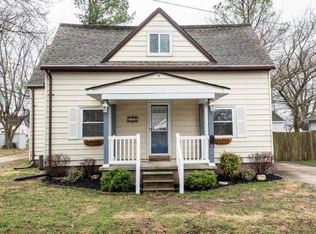 108 E Kentucky St, Trenton, IL 62293