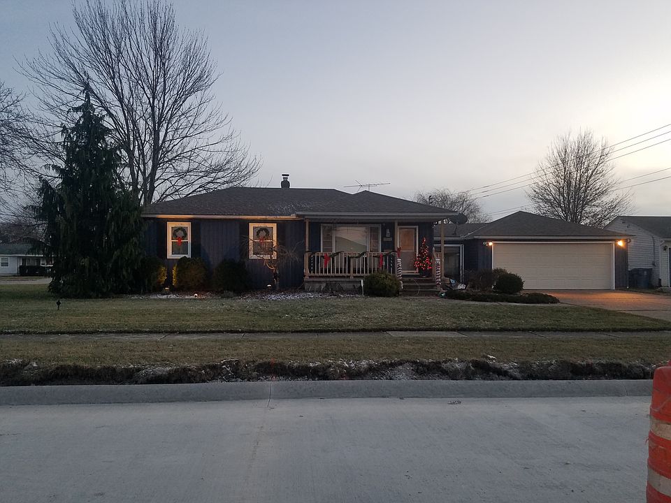 1st image of 1431 W 29th St
