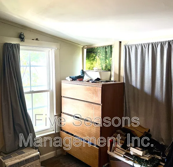 19 Grant St #7 — Photo 15
