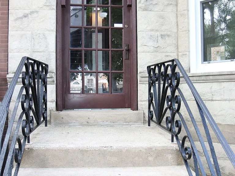 2828 N Albany Ave #1 — Photo 12