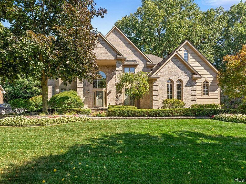 1st image of 17876 Wildflower Dr