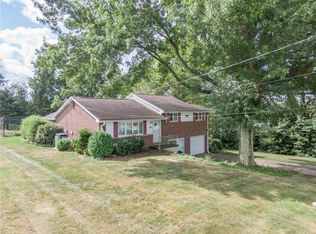4306 Fostoria Dr, New Kensington, PA