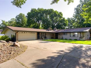 4913 SW 18th St, Des Moines, IA 50315