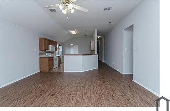 8448 Prairie Fire Dr — Photo 14