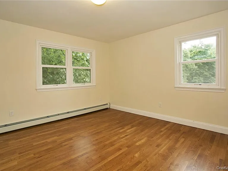 33 Margaret Keahon Dr — Photo 10