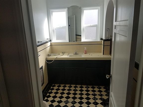 Big bathroom 