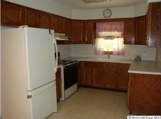 74 Nostrand Dr, Toms River, NJ 08757