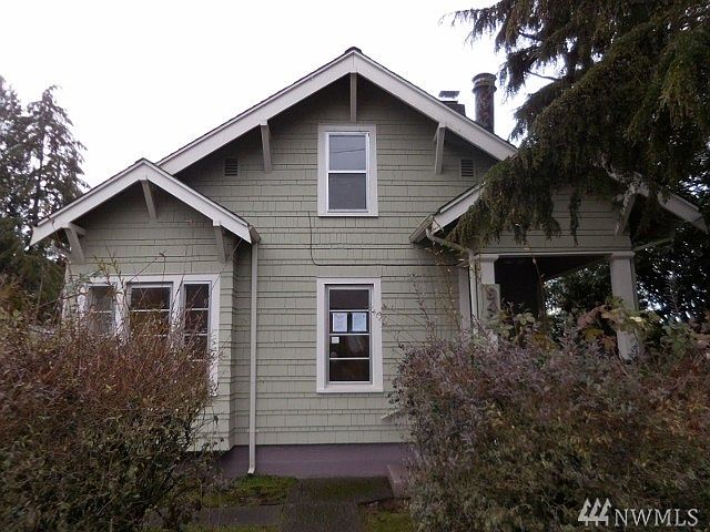 1st image of 643 N Charleston Ave