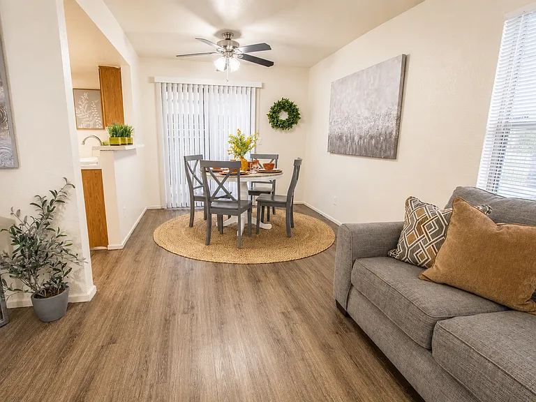 Grouse Run Apartments — Photo 59