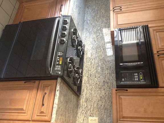 2nd image of 4519 Coldwater Canyon Ave APT 7
