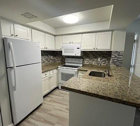 2nd image of 752 Executive Center Drive #36