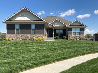 4008 Glenwood Way, New Albany, IN 47172