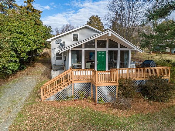 4th image of 433 Wellington Dr