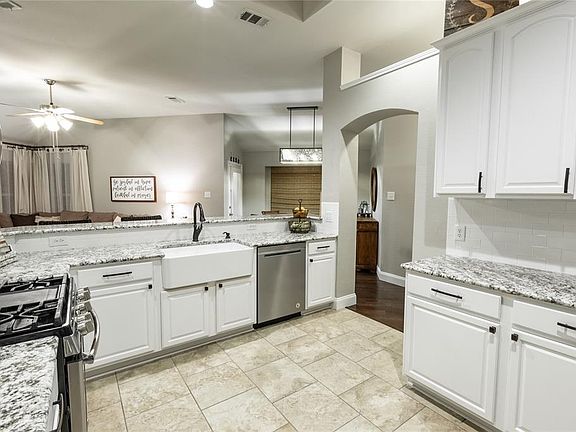 2nd image of 5313 Golden Wheat Ln