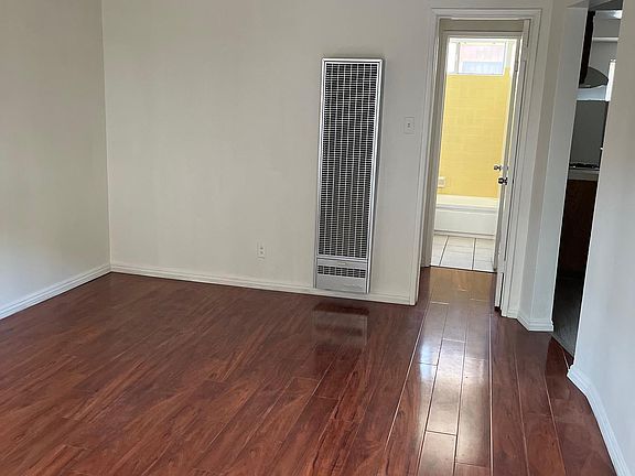 4th image of 408 N Marguerita Ave #B