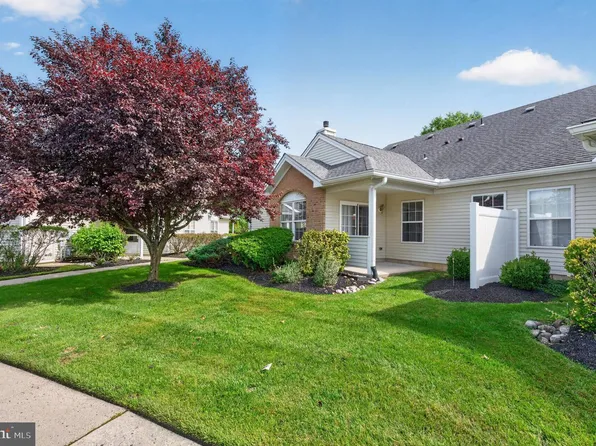 2803 Sweetleaf Ter, Mount Laurel, NJ 08054