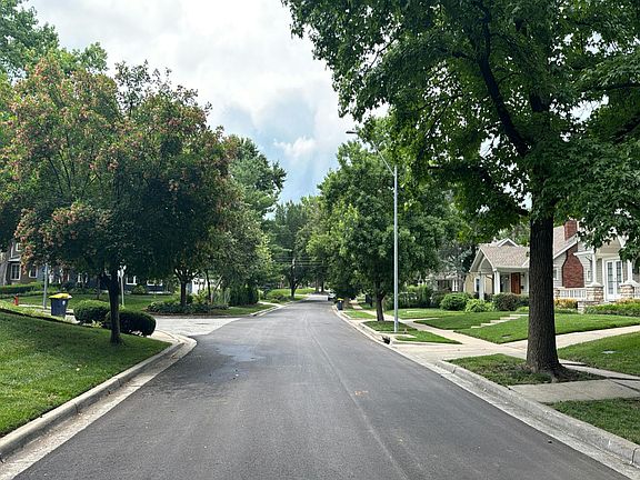 4th image of 6712 Linden Rd
