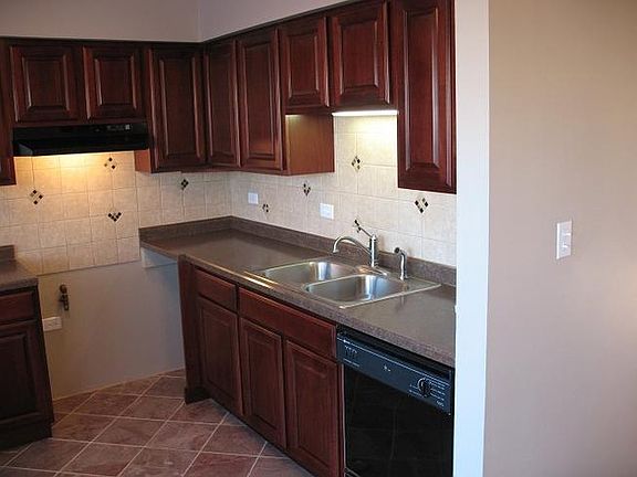 3rd image of 3443 Provincetown Dr