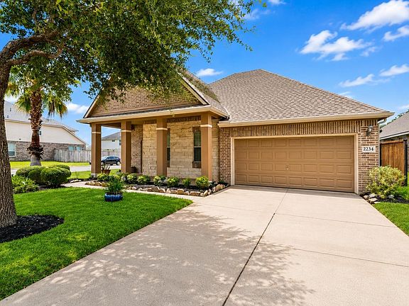 2nd image of 2234 Alassio Isle Ct