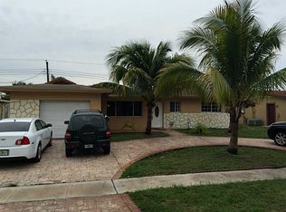 7651 NW 6th Ct, Pembroke Pines, FL 33024