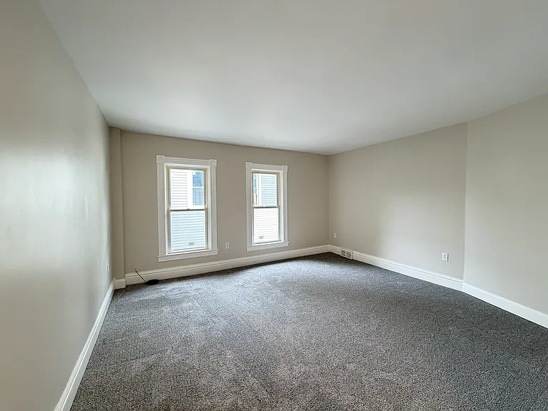 320 Chestnut St #2 — Photo 24