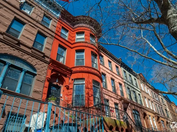 419 Hancock Street image 1 of 19