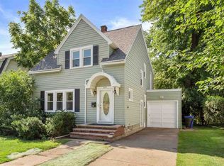 1417 W College Ave, Appleton, WI 54914