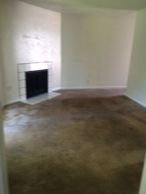 1st image of 231 Lake Meadows Dr