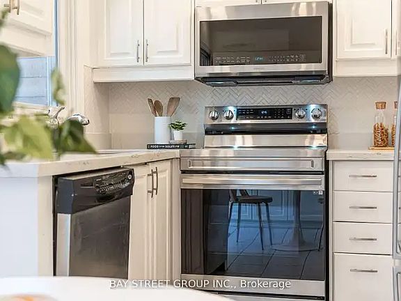 3rd image of 228 Shuter St #1A