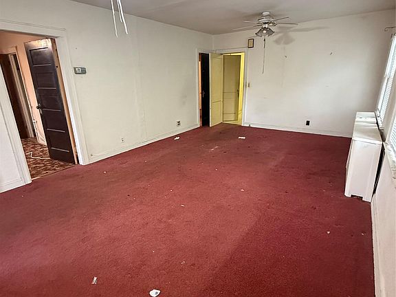 3rd image of 56 Hunt Avenue
