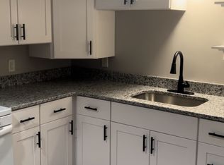 123 Wood St #B, New Bedford, MA 02745
