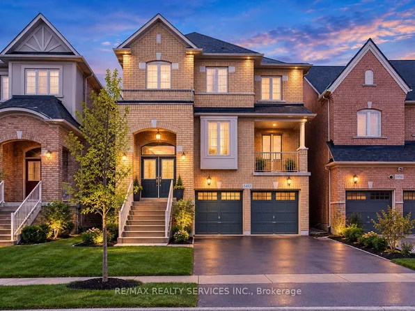 5452 Meadowcrest Ave, Mississauga, ON L5M 0V8