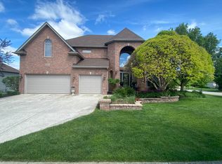 420 Deerfield Dr, Oswego, IL 60543
