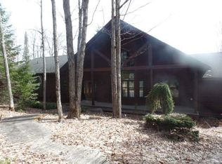 8662 Crawford Lake Rd, Presque Isle, WI 54557