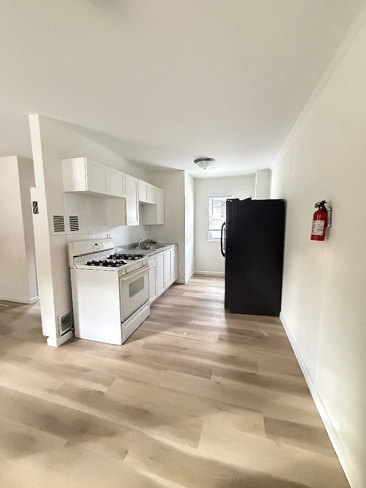 1 bed, 550 sqft, $900 — Photo 1
