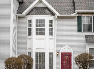 1919 Willings Ln, Hellertown, PA 18055