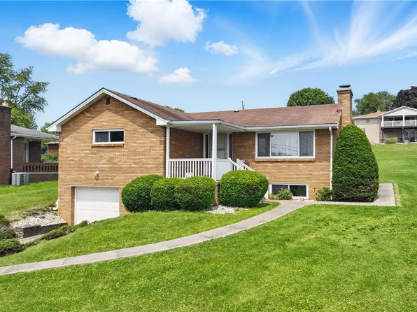 10539 Roseway Blvd, Irwin, PA 15642