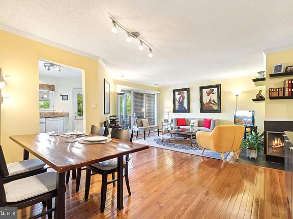 4th image of 3150 Covewood Ct #3150J