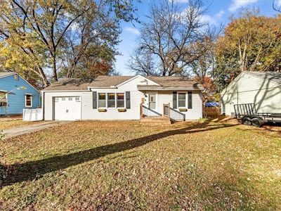 1100 E Cedar St, Olathe, KS, 66061