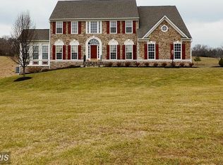 39027 Old Stage Pl, Waterford, VA