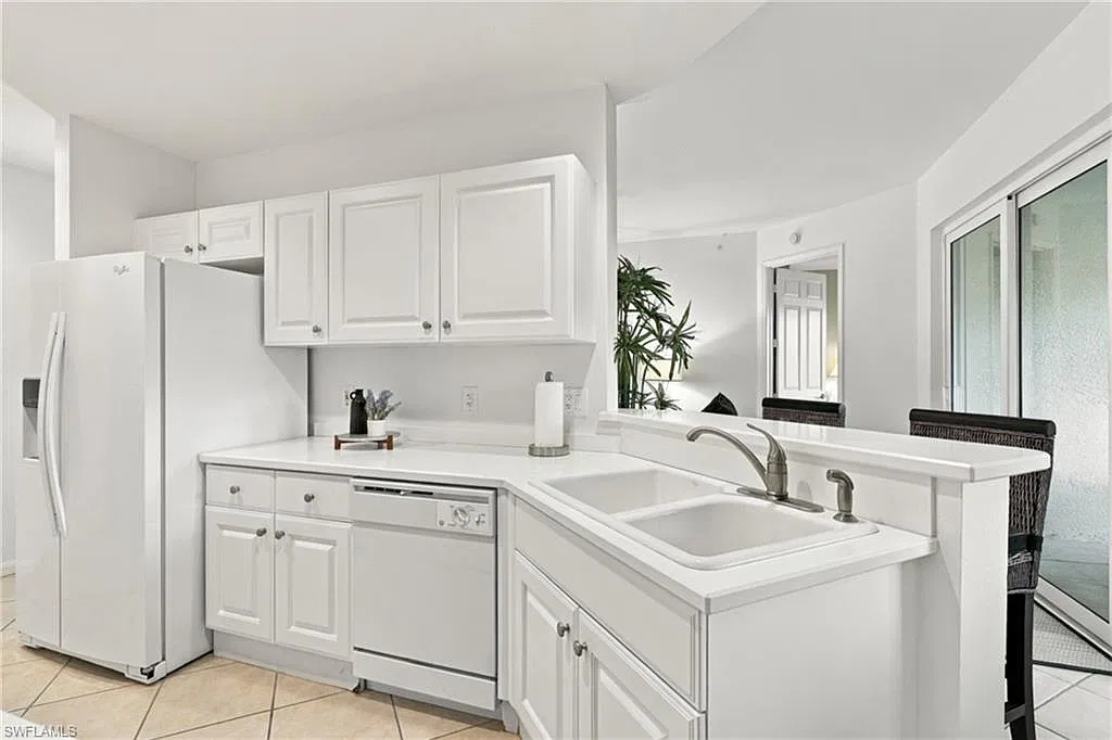 2 bed, 2.0 bath, 1414 sqft, $2,800 — Photo 4