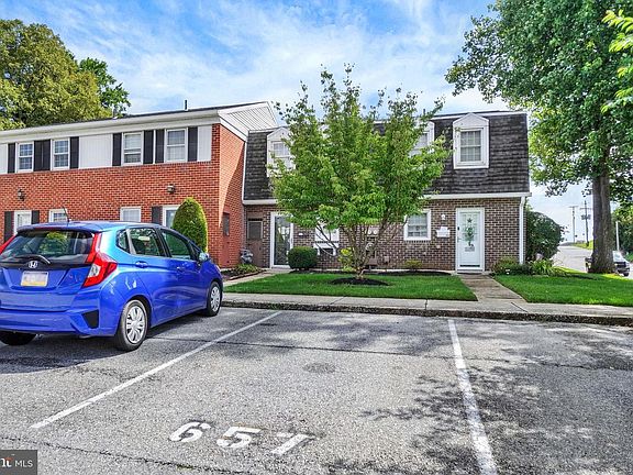 2nd image of 657 Colony Dr