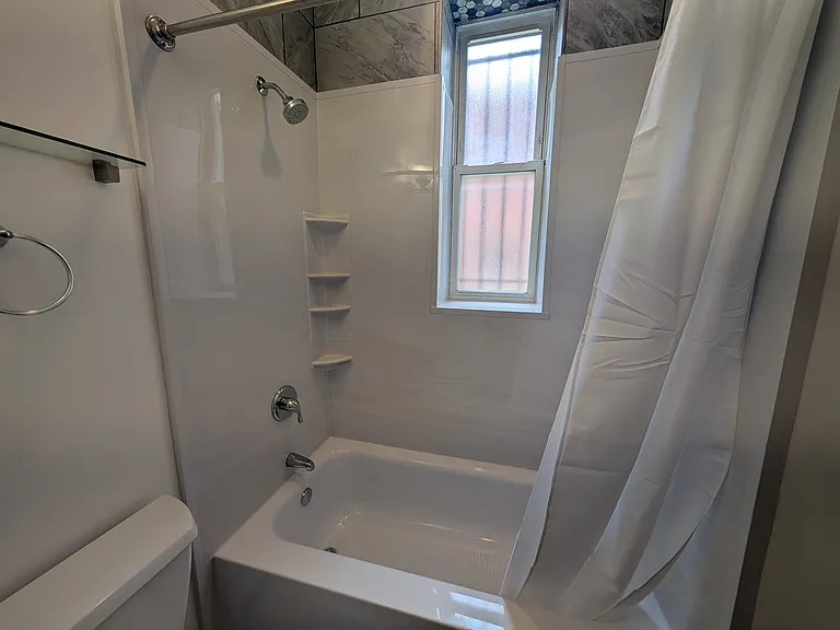 3212 W Warren Blvd #1 — Photo 23