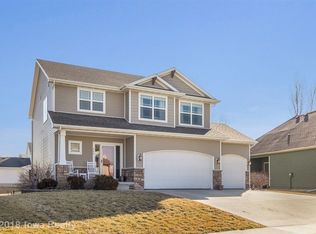 365 NE Carefree Ln, Waukee, IA 50263