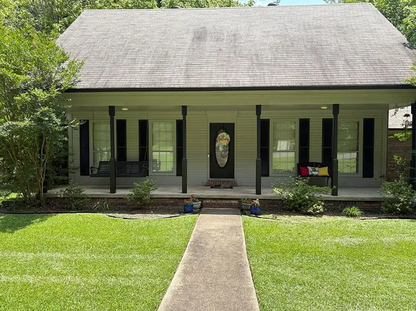 2207 Forrest Park Dr, Arkadelphia, AR 71923