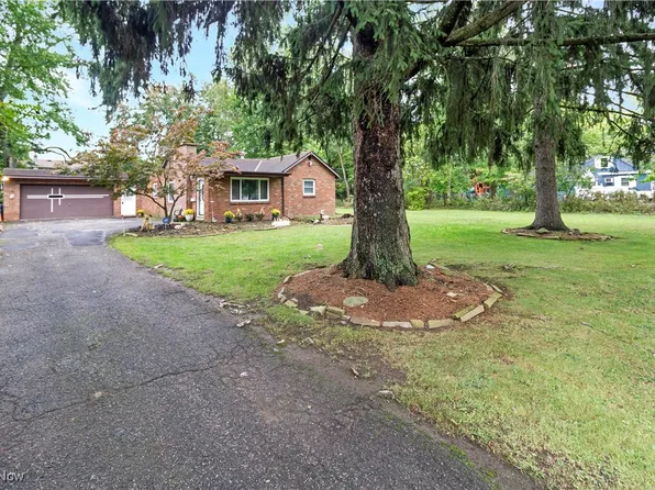 6845 Franke Rd, Middleburg Heights, OH 44130