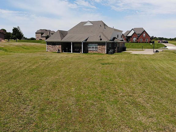 4th image of 5270 Abbey Ln