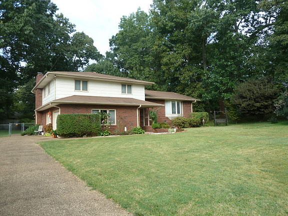 2nd image of 7905 Berkshire Blvd