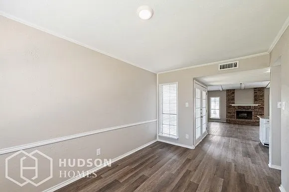 8609 Kensington Dr — Photo 9